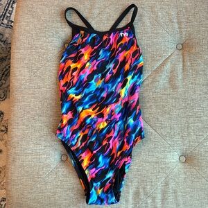 TYR swimsuit size 34